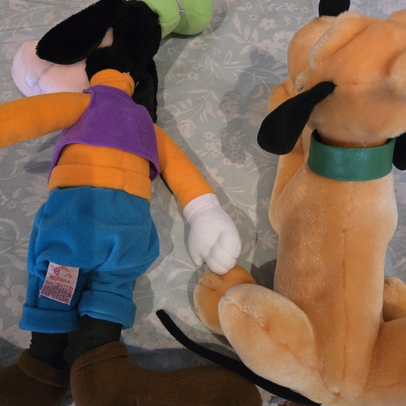 Applause Vintage Plush Stuffed Animal Set - Goofy and Pluto Disney Collectible - Picture 5 of 5